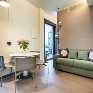 Dhome Apartment Milan